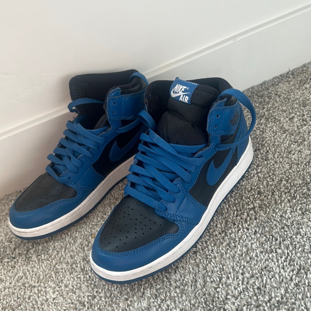 JORDAN 1 RETRO HIGH OG DARK MARINA BLUE Boys5.5